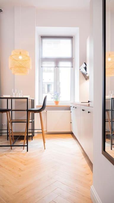 Apartament Klimatyczne Studio W Historycznej Pradze - Stadion Narodowy, Centrum