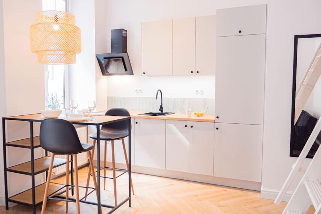 Apartament Klimatyczne Studio W Historycznej Pradze - Stadion Narodowy, Centrum *