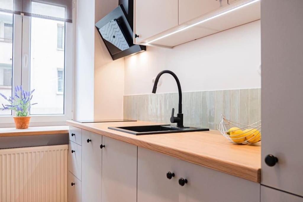 Apartament Klimatyczne Studio W Historycznej Pradze - Stadion Narodowy, Centrum Warszawa